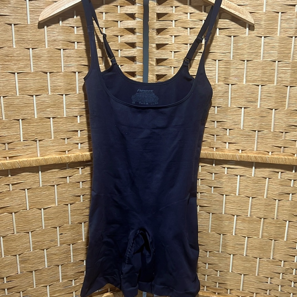 Maidenform Flexees Shapewear - image 1